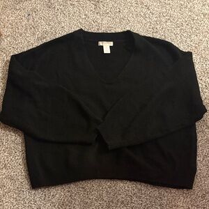 H&M Women's Black V-Neck Sweater